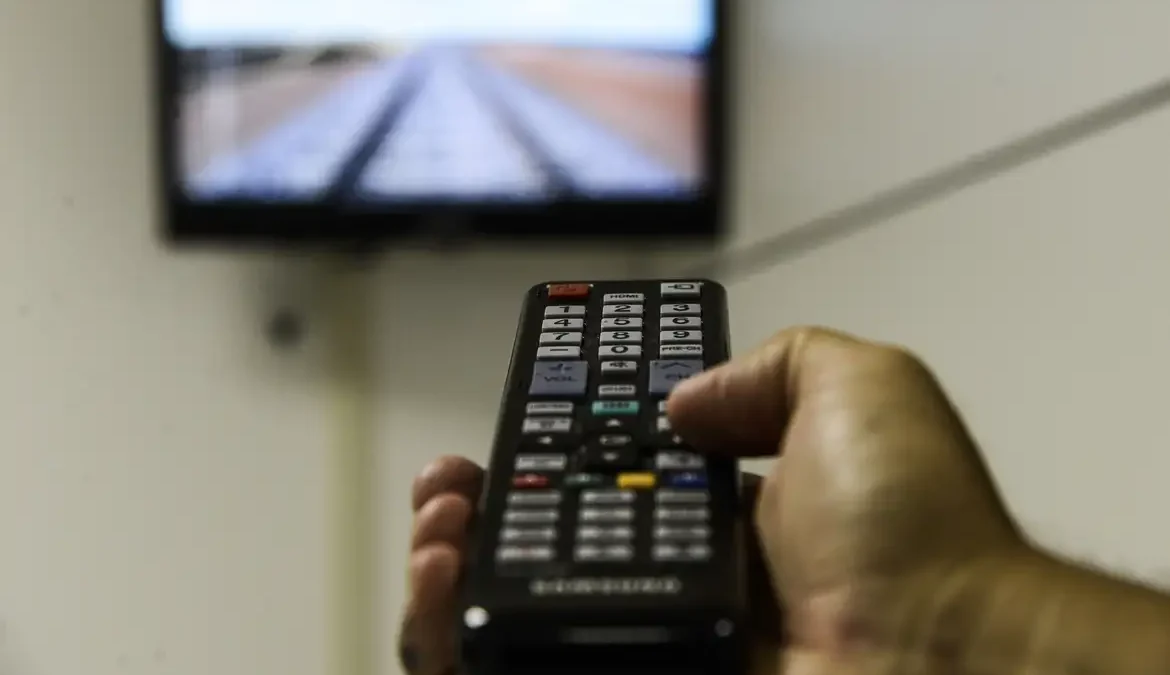Streaming se aproxima da tv aberta em audiência no brasil aponta ibope